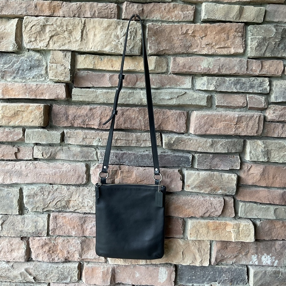 Vintage Black Leather Coach 9457 Chelsea Slim Crossbody Bag